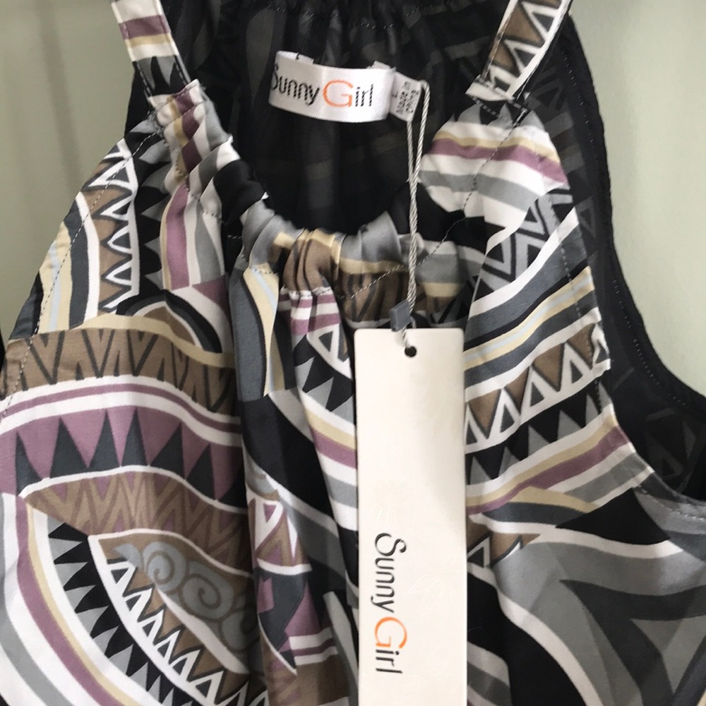 NWT: Women’s Maxi dress - Picture 2 of 4